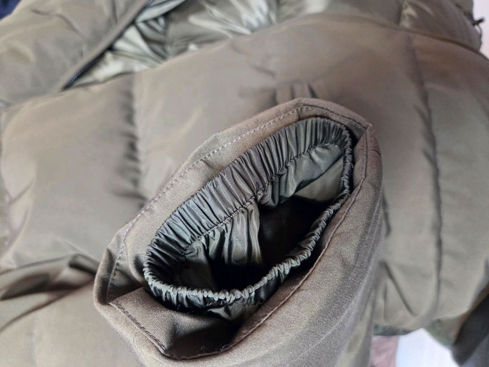 몽클레어 몽수리 다운재킷--9