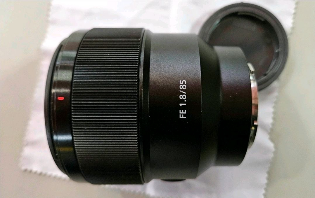 A급> 소니 FE 85mm F1.8 소니여친렌즈 85.8 SEL85F18 이미지