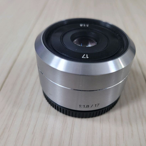 삼성 NX 17mm f1.8 단렌즈