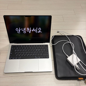 맥북 프로 M4 14인치 16gb 512ssd 실버