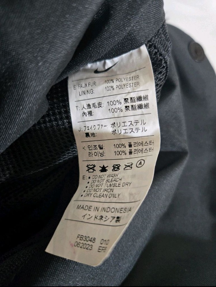 나이키 NSW 퓨추라 365 포우 퍼 가방 블랙--4