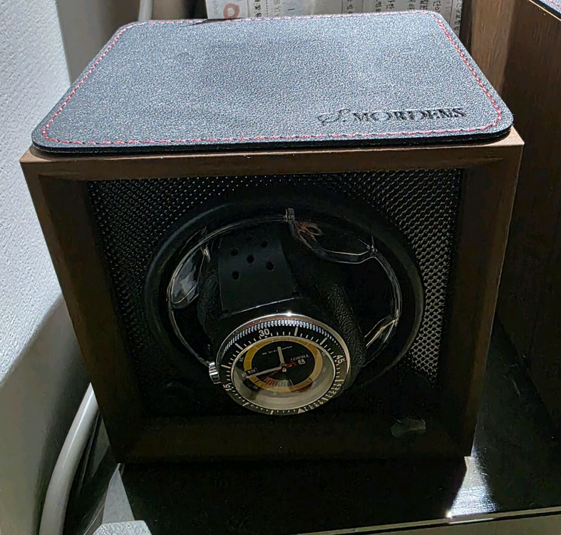 티쏘 시데럴 옐로우&블랙스트렙 &와인더 이미지