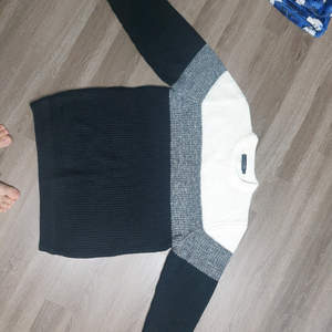 어스앤댐 남성 니트105