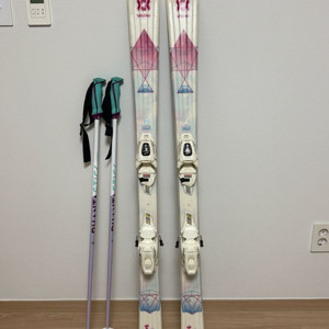 주니어 스키세트 및 부츠 이미지