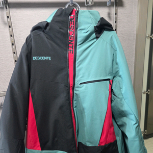 데쌍트스키복 S.I.O 데모복