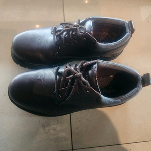 SKECHERS 스케쳐스 남자 단화 팜. 280사이즈 남성 가죽 구두