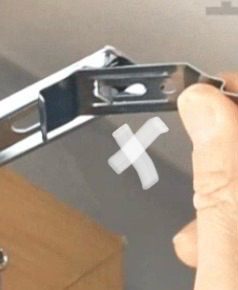 (새상품)무타공 블라인드 걸이 팝니다.--3