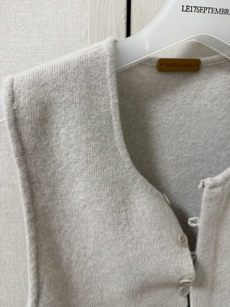 르917 니트 조끼 앤틱실버, button down sleeveless knit--4