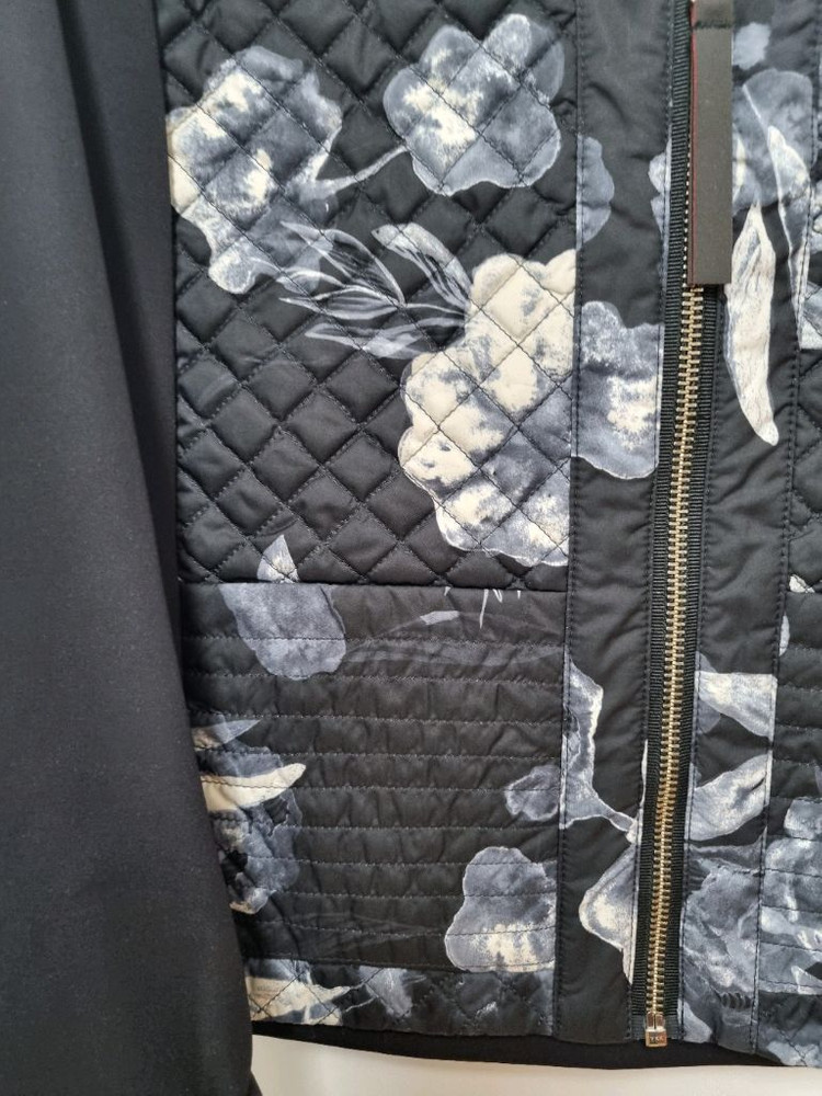 룰루레온 퀼팅 집업--1