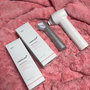 메디큐브 디바이스 2종