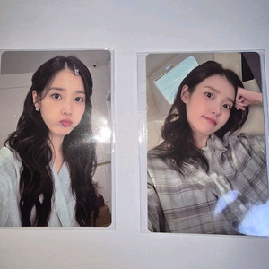 아이유 2025 팬밋업 포토카드 이미지