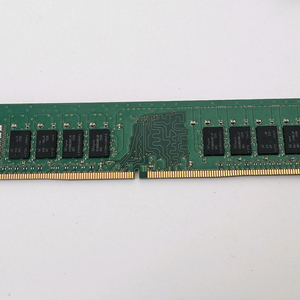 G.Skill튜닝램 하이닉스 DDR4 16GB 데스크탑 램