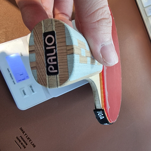 팔리오 CAT 발사나무 중펜 경량 탁구라켓