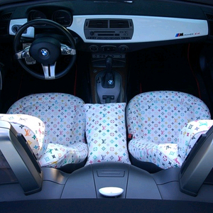 다이용 루이비통 가죽원단 팝니다