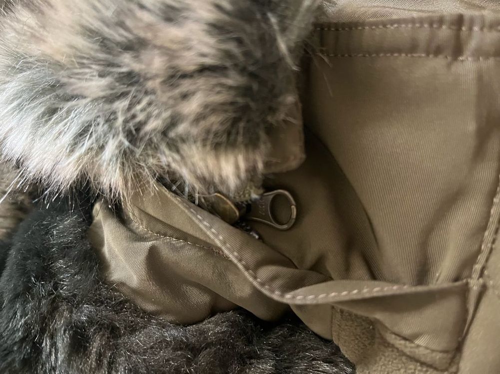 엄청 따뜻한 리바이스 오리털 패딩--6