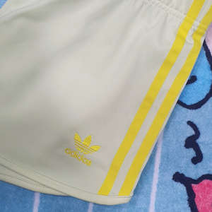 아디다스 반바지 연노랑 성인 여성 S 사이즈