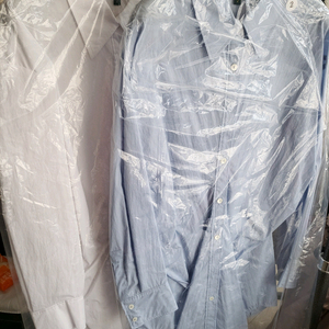 코스모폴리탄줄라이 셔츠 스커트류(리버티)