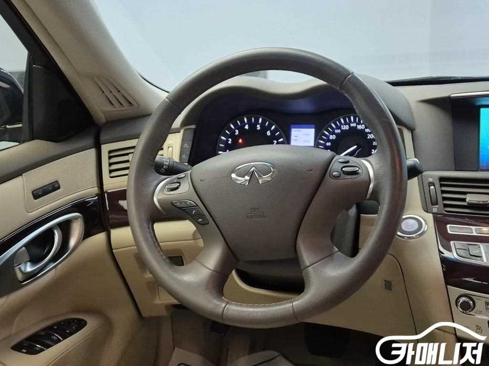 [인피니티]Q70 3.7스타일 (5인승) #2026년특가--8