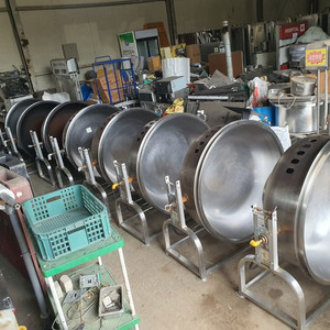 가스회전솥...무쇠솥...곰솥...볶음솥..대형솥..회전대형가마솥...회전대형주물솥...회전대형스텐솥...