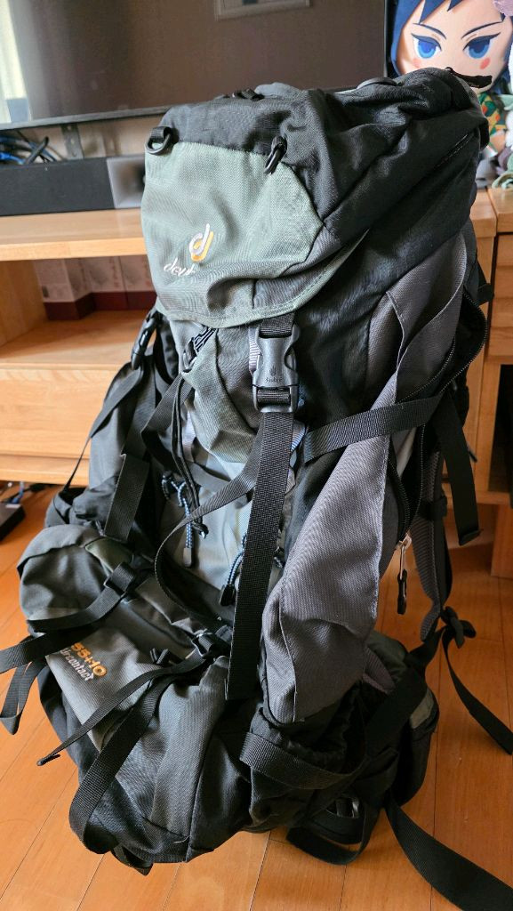 도이터 Aircontact 55+10 등산 배낭--2