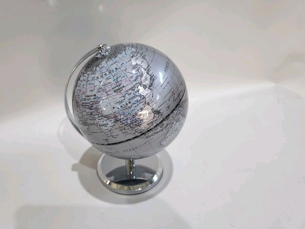 지구본 새제품 팝니다--2