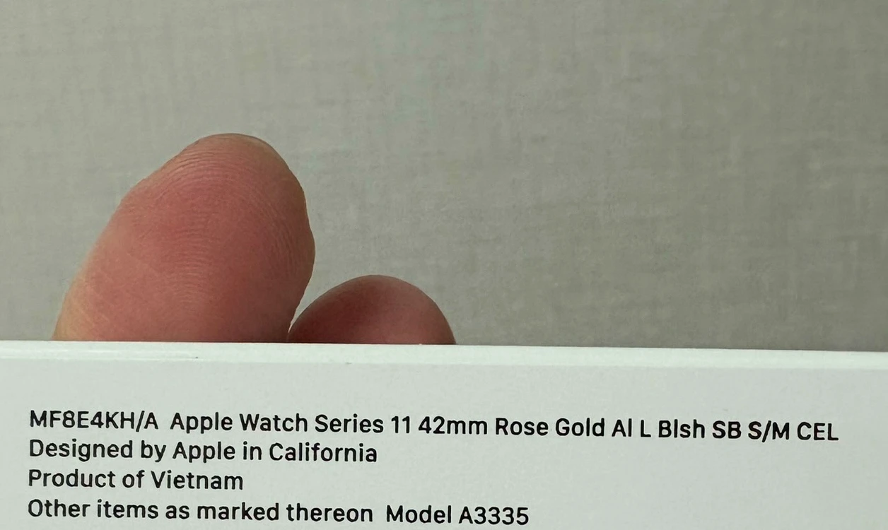 미개봉 애플워치 11 로즈골드 42mm / GPS/셀룰러 이미지