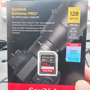 [미개봉 정품]샌디스크 익스트림 프로 v60 128GB 메모리카드 Sd카드 팝니다.