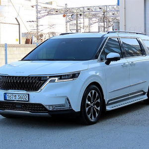 카니발 캠핑카 2인승 2인 취침 가능 이미지