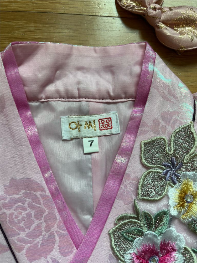 무료배송)여아 핑크 꽃무늬 한복 세트7호 (115-120사이즈) 이미지