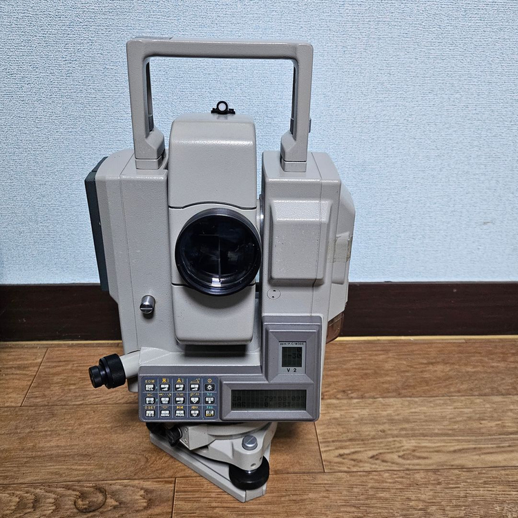 SOKKIA 광파기 SET2C + 자동레벨기 + 삼각대 일괄 판매 토목측량기 이미지