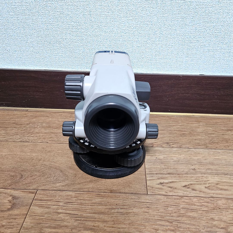 SOKKIA 광파기 SET2C + 자동레벨기 + 삼각대 일괄 판매 토목측량기 이미지