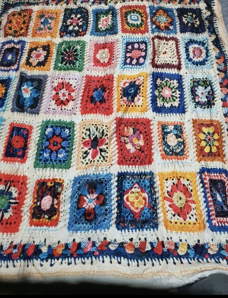 귀여운 스마일 발매트와 따뜻한 느낌의 손뜨개 블랭킷, 그리고 실내화 세 켤레를 함께 판매합니다! 일괄가격 - 발매트--6