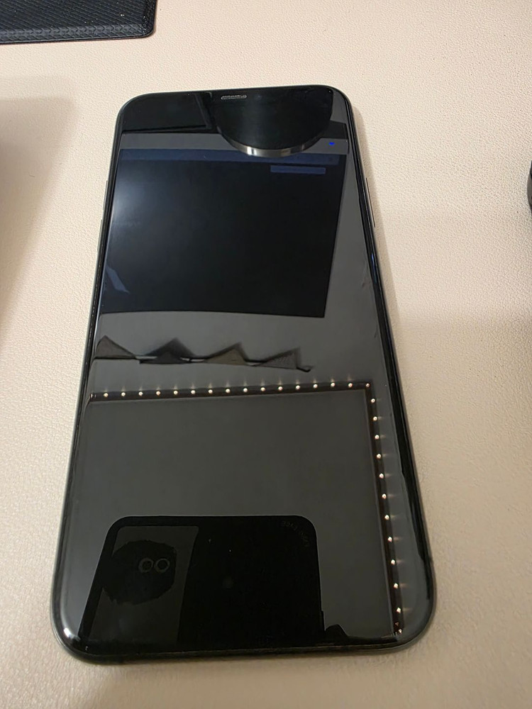 아이폰 11프로 256기가입니다.--6