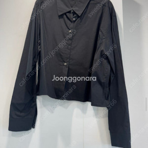 모멧 셔츠, 스커트, 슬랙스등 많아요