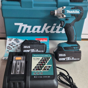 마끼다임팩드릴 충전드릴 전동드릴 무선드릴 드릴 공구 공구세트 이미지