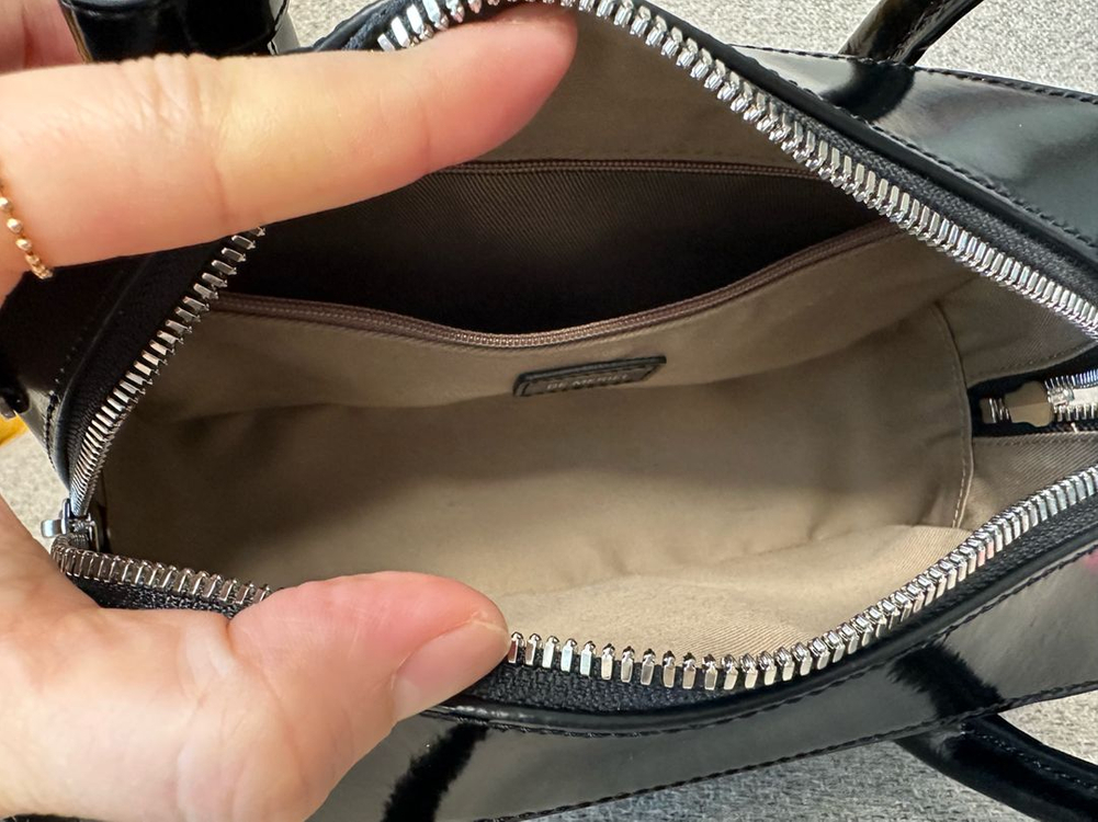 드메리엘 볼링백 블랙 미디움 이미지