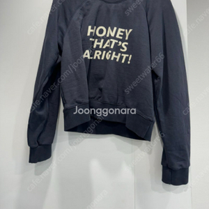 바이듀 셔츠, 바지 등 많아요