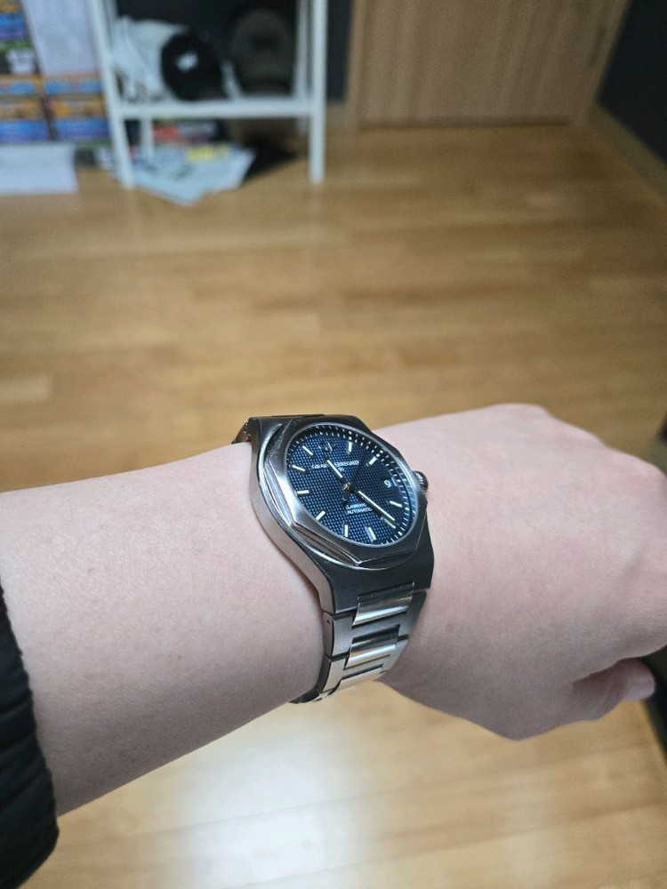 gp 로레아토 청판42mm 급매--1