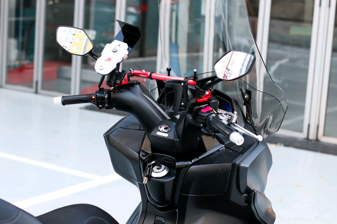 다운타운st 125i 킴코 2022년식 ABS모델 오토바이 옵션많은매물 판매합니다--6