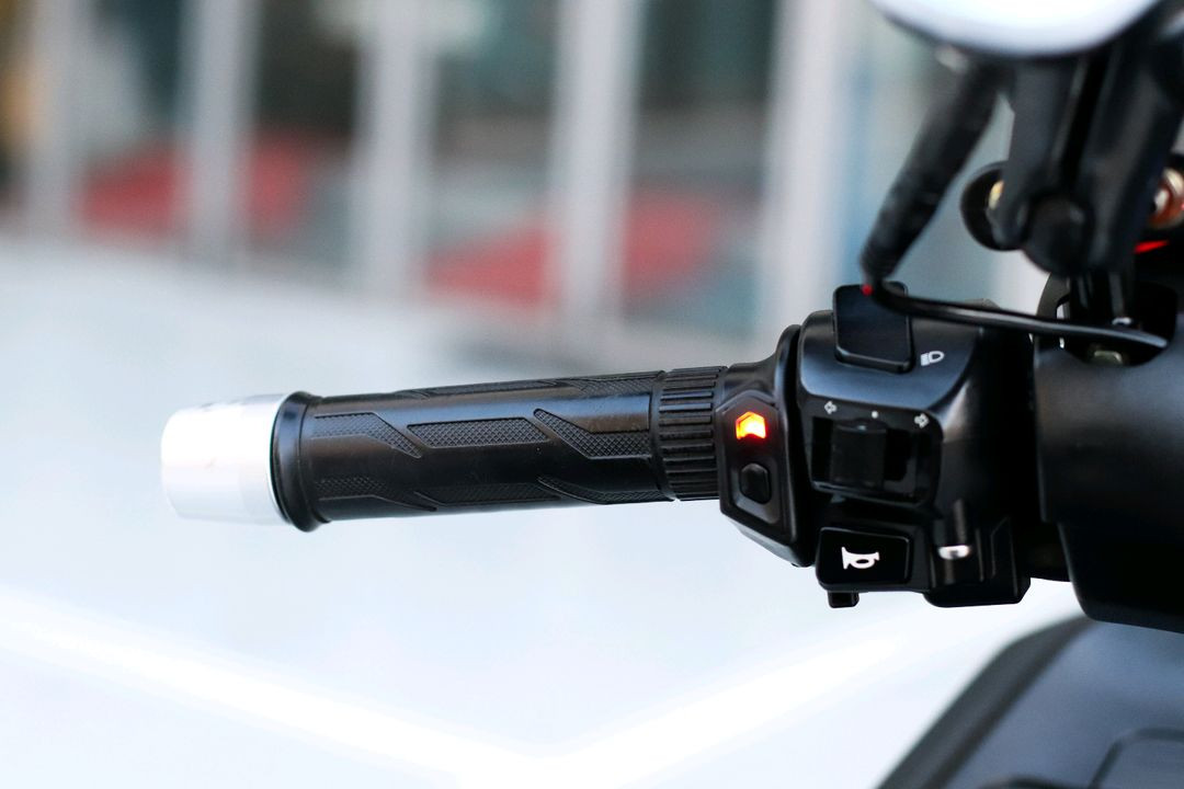 다운타운st 125i 킴코 2022년식 ABS모델 오토바이 옵션많은매물 판매합니다--9