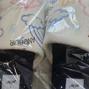 Hebi 헤비 아노블리어