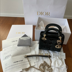 디올 레이디백 미니 페이던트