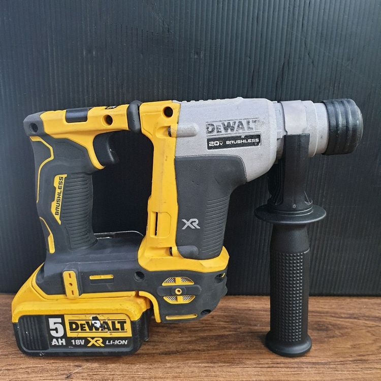 디월트함마드릴 DCH172 배터리포함 이미지