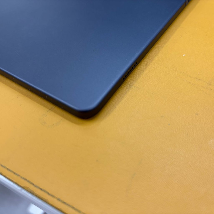 레노버 P11 J606 태블릿 64G 판매합니다--3