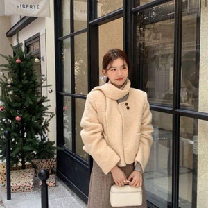 아이보리 뽀글이 목도리 세트 자켓 S(44)