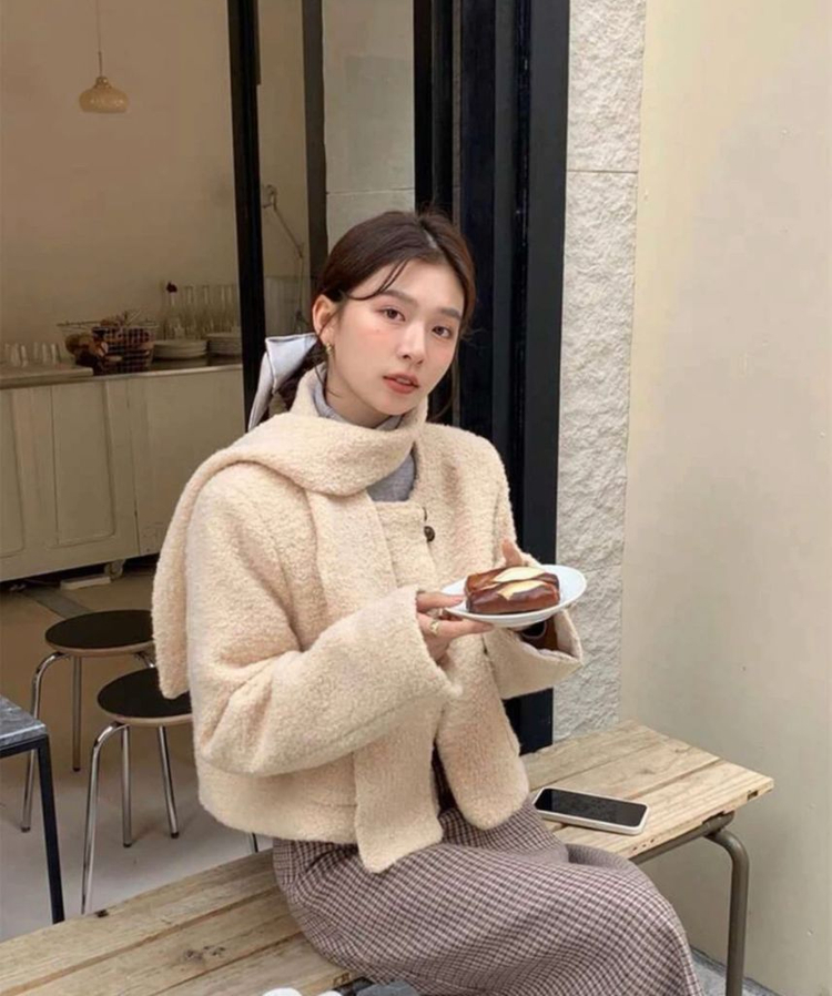 아이보리 뽀글이 목도리 세트 자켓 S(44)--1