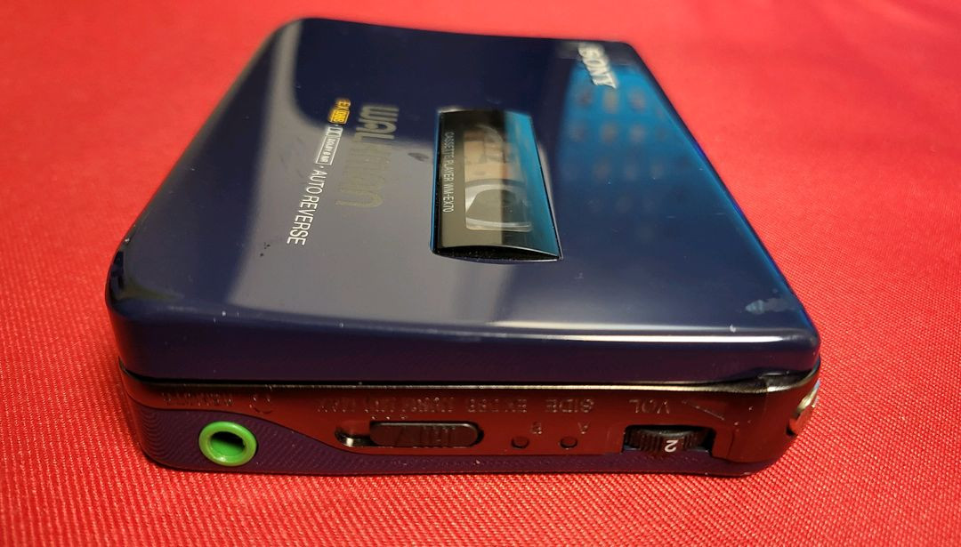 소니워크맨 WM-EX70 블루 정상작동품--2