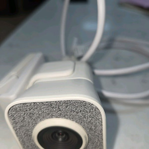 로지텍 스트림캠 웹캠 화이트