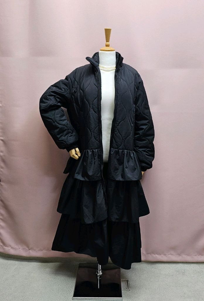 31패션 퀼팅 프릴 캉캉 원피스형 롱점퍼--3