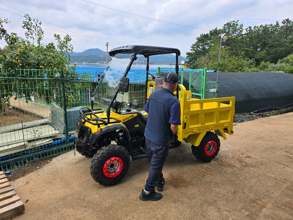 다목적화물.농사.농업용 사륜오토바이 팜픽업300--2